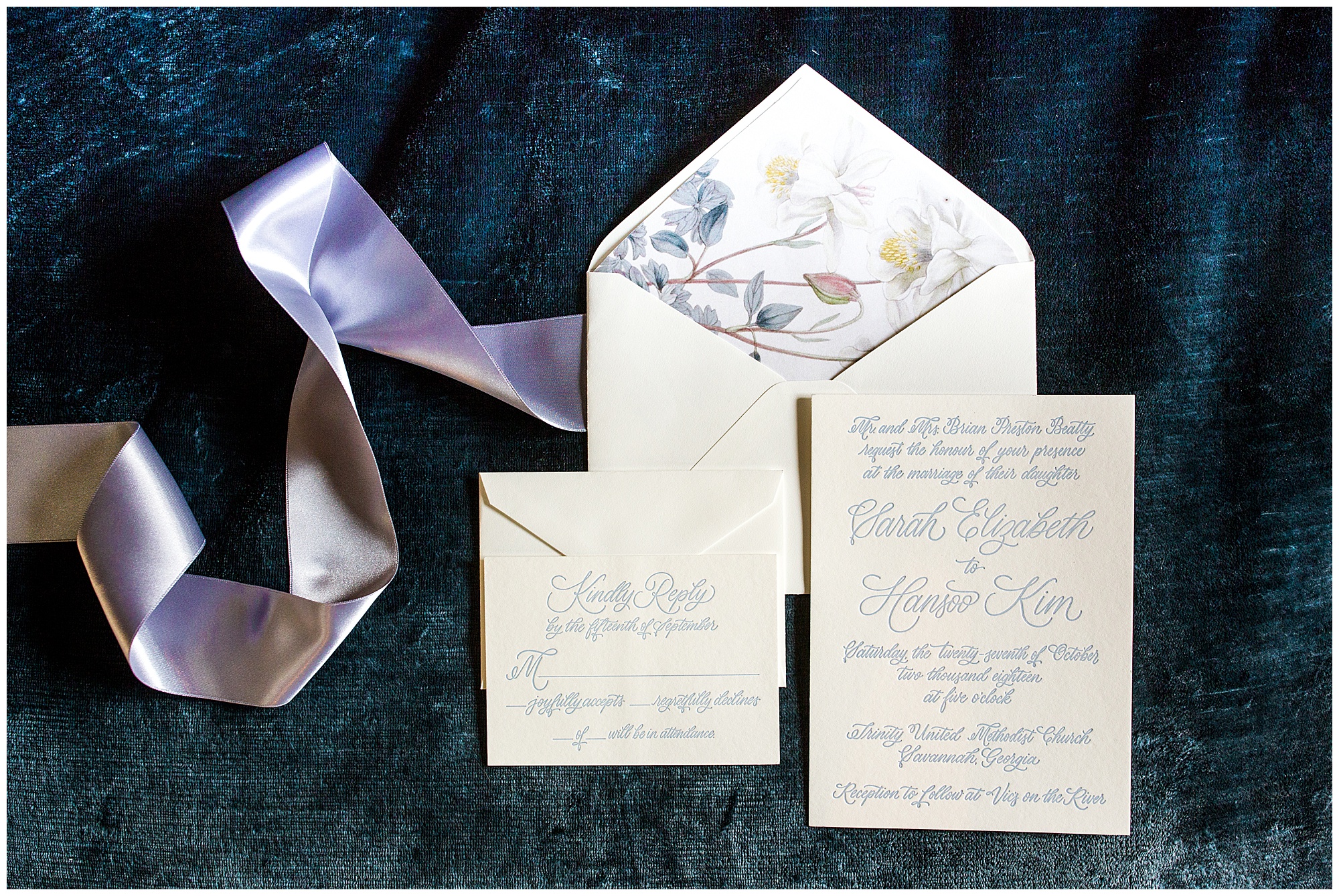 Eleanor Stenner Photography - a Birmingham, AL wedding photographer - shares a wedding details checklist for brides who are wedding planning! 