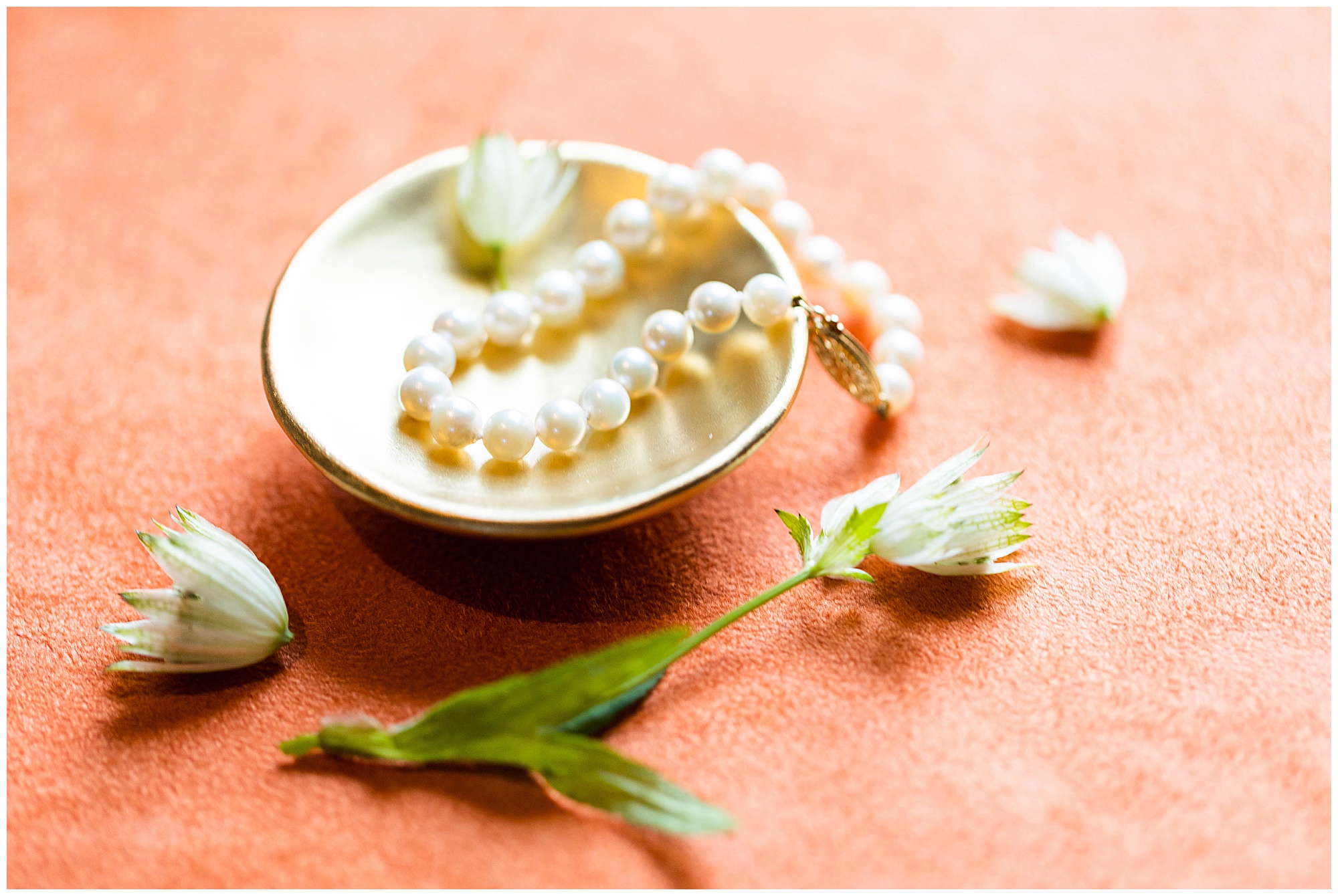 Eleanor Stenner Photography - a Birmingham, AL wedding photographer - shares a wedding details checklist for brides who are wedding planning! 