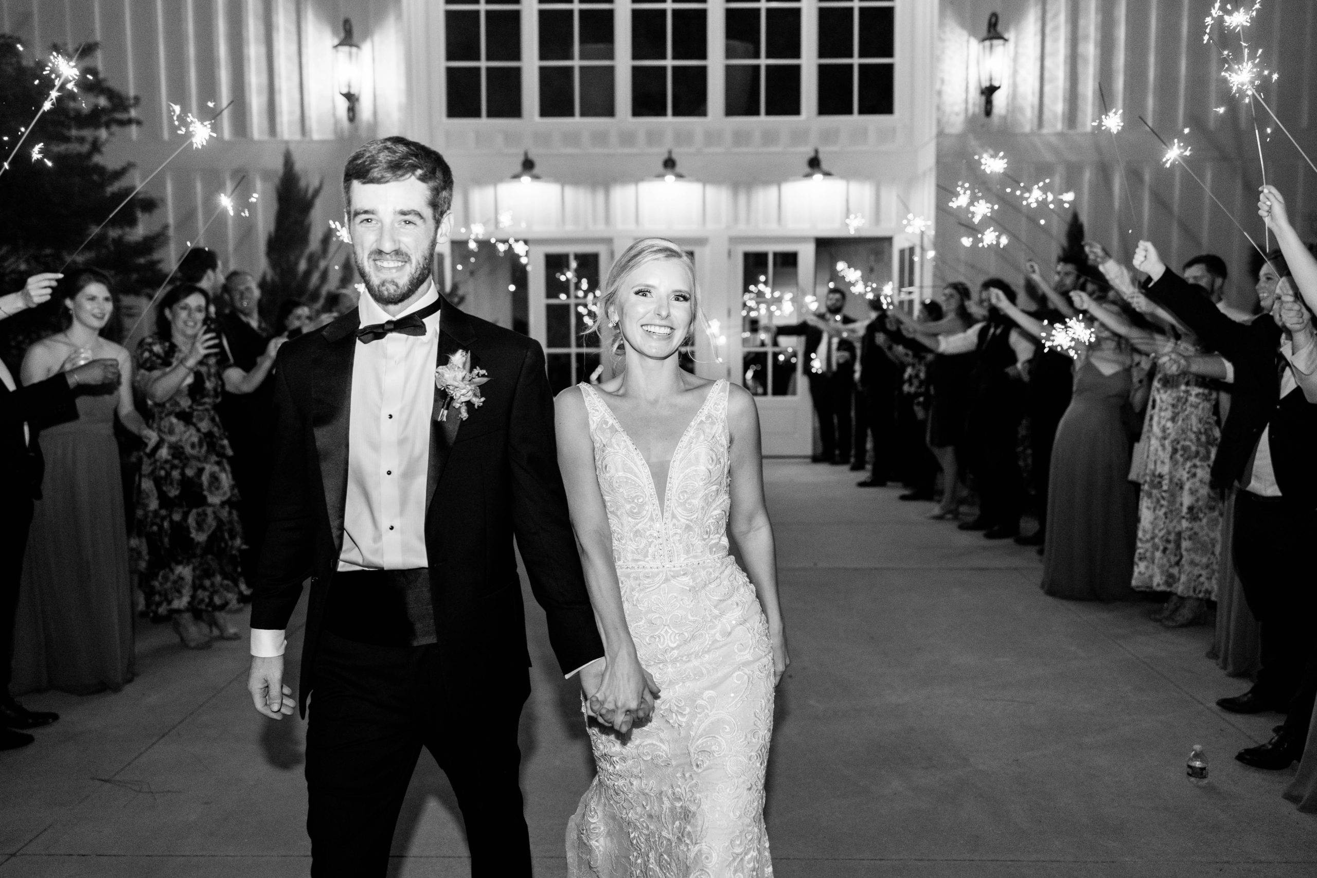 Eleanor Stenner Photography - a Birmingham, Alabama Wedding Photographer - photographed the Philipps wedding at Auburn Oaks Wedding Venue in Notasulga, Alabama