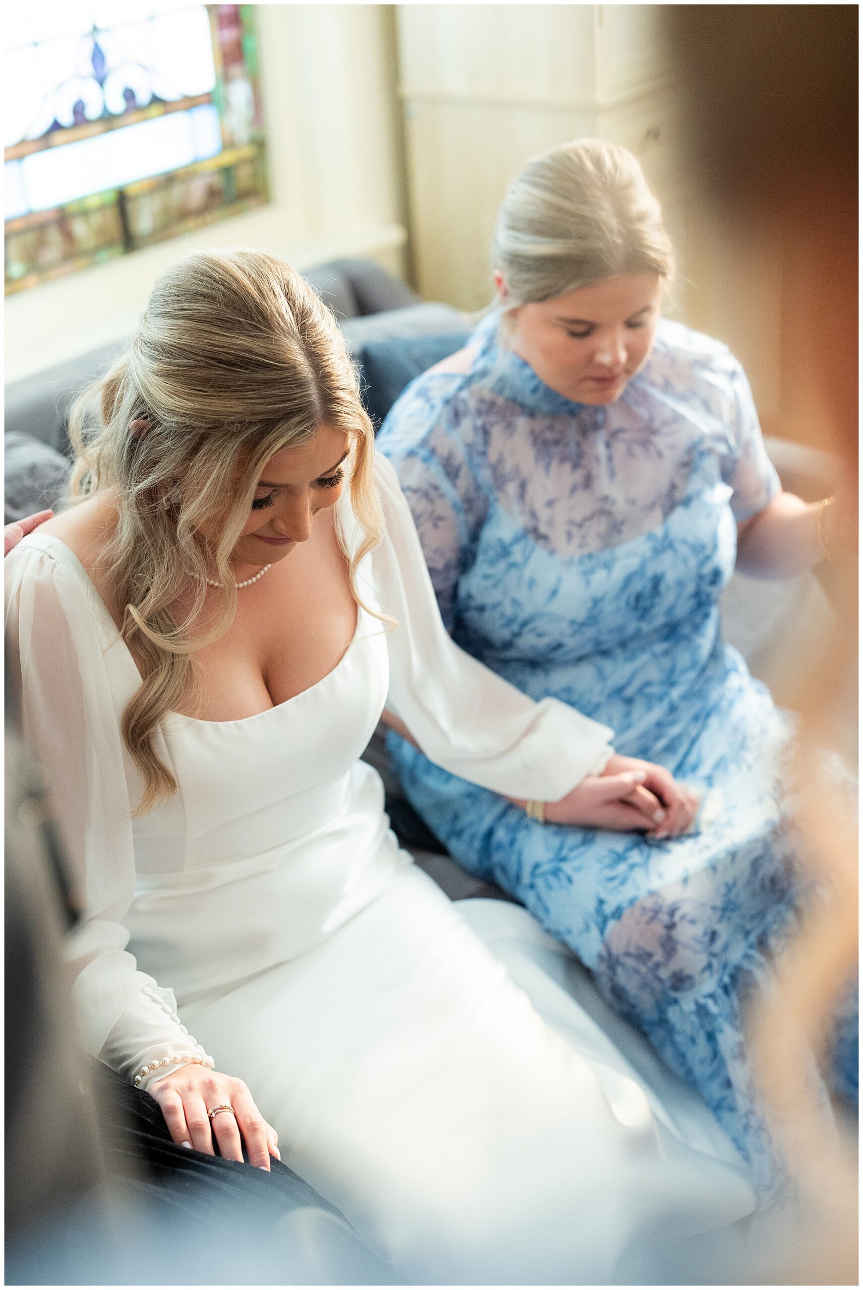 Faith prays with her bridesmaids before walking down the aisle. 